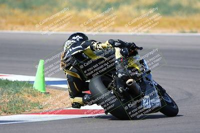 media/Apr-30-2023-CRA (Sun) [[020fcf5d43]]/Race 11-600 Expert Superbike/